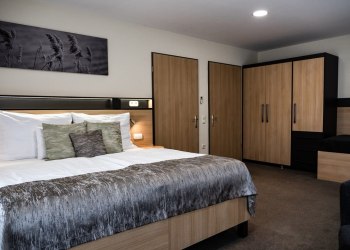 goldhaus-csaladi-szoba00007-1